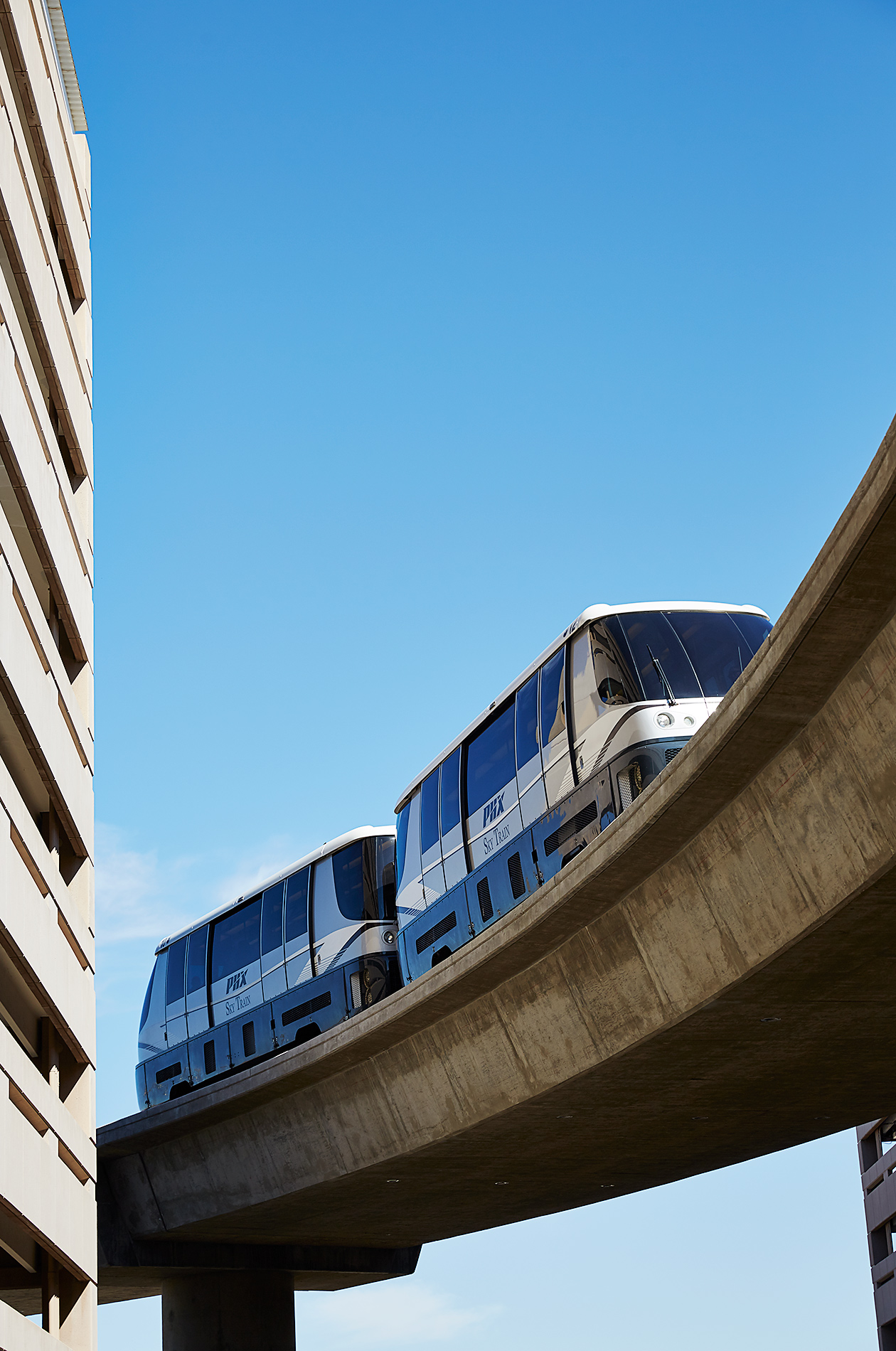 PHX Sky Train  - Steve Craft Photo - Assignment Photographer Phoenix Arizona