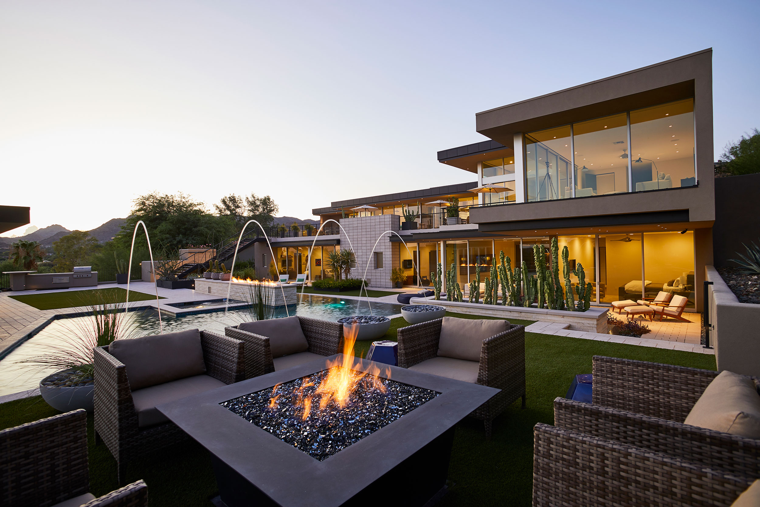 WSJ The Folz House- Steve Craft Photo - Assignment Photographer Phoenix Arizona